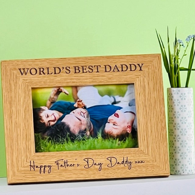 &#39;World&#39;s Best Daddy&#39; Father&#39;s Day Oak frame