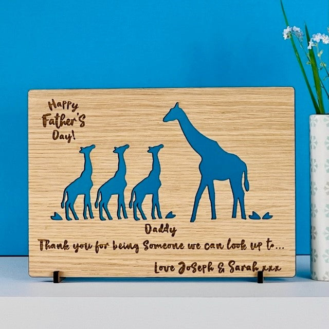 Carte en bois Girafe et bébé Happy Father&#39;s Day