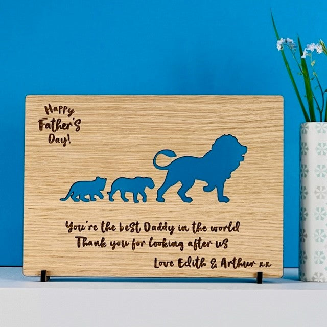 Carte en bois &#39;Lion Cubs&#39; Happy Father&#39;s Day