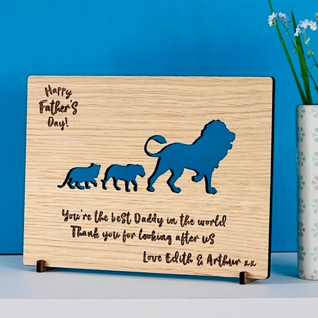 Carte en bois &#39;Lion Cubs&#39; Happy Father&#39;s Day