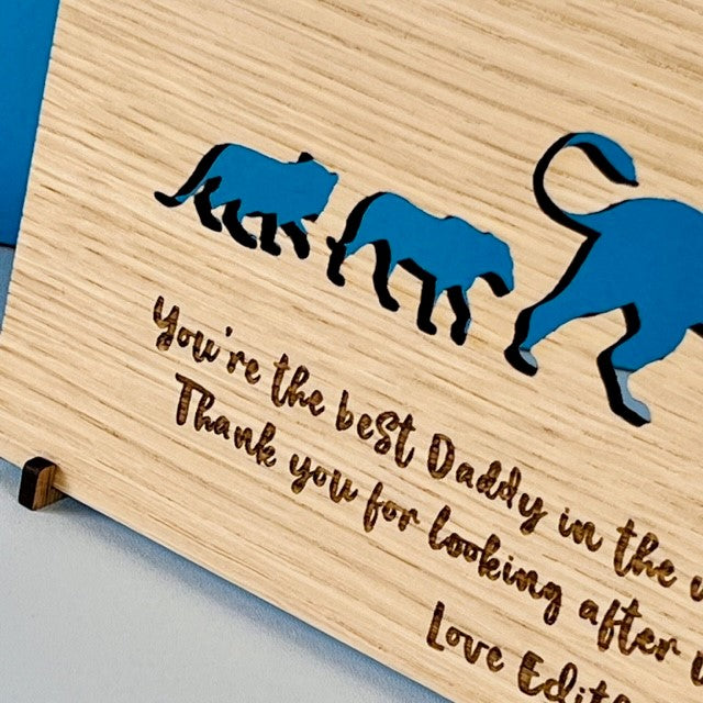 Carte en bois &#39;Lion Cubs&#39; Happy Father&#39;s Day