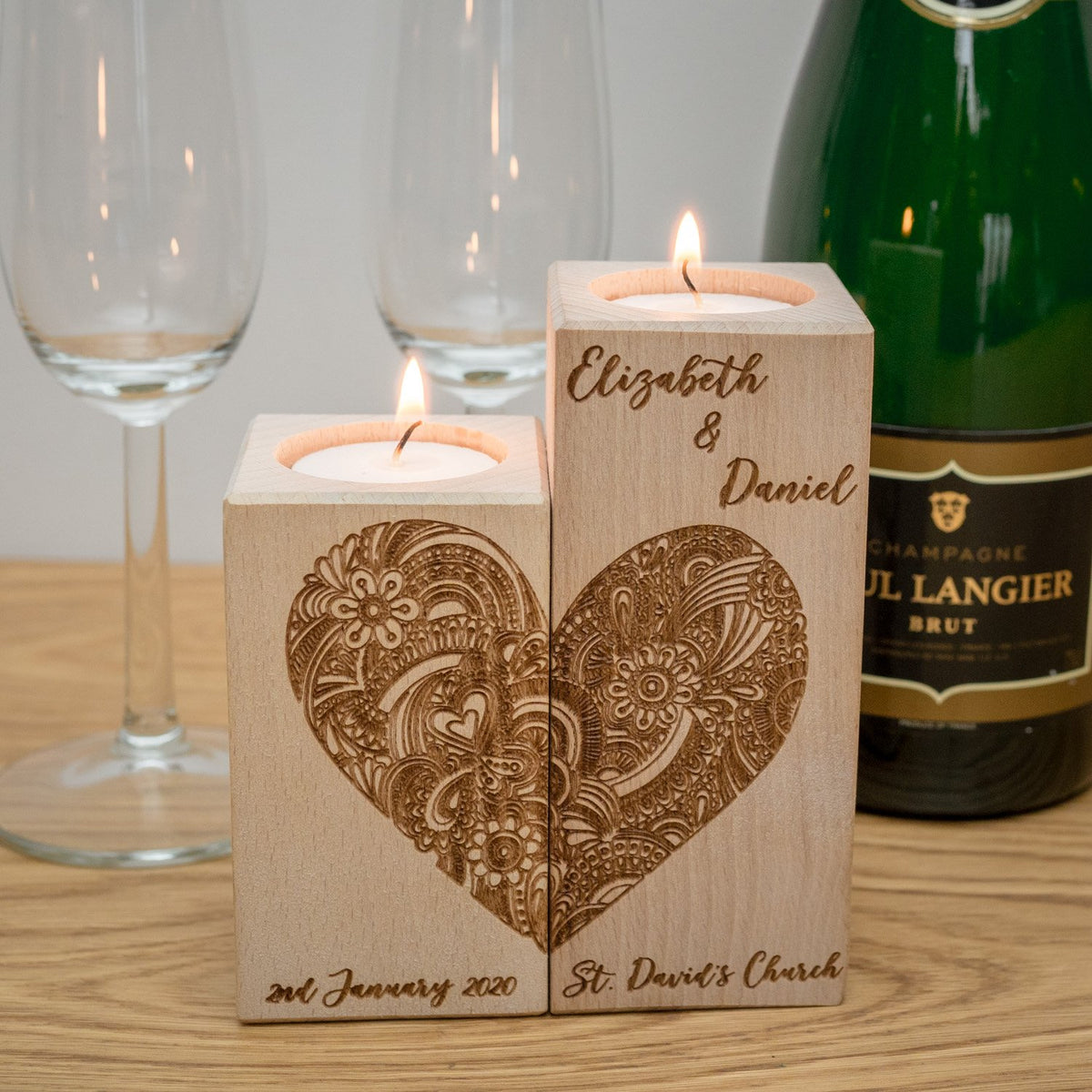Couple&#39;s Heart Candle Holder Set