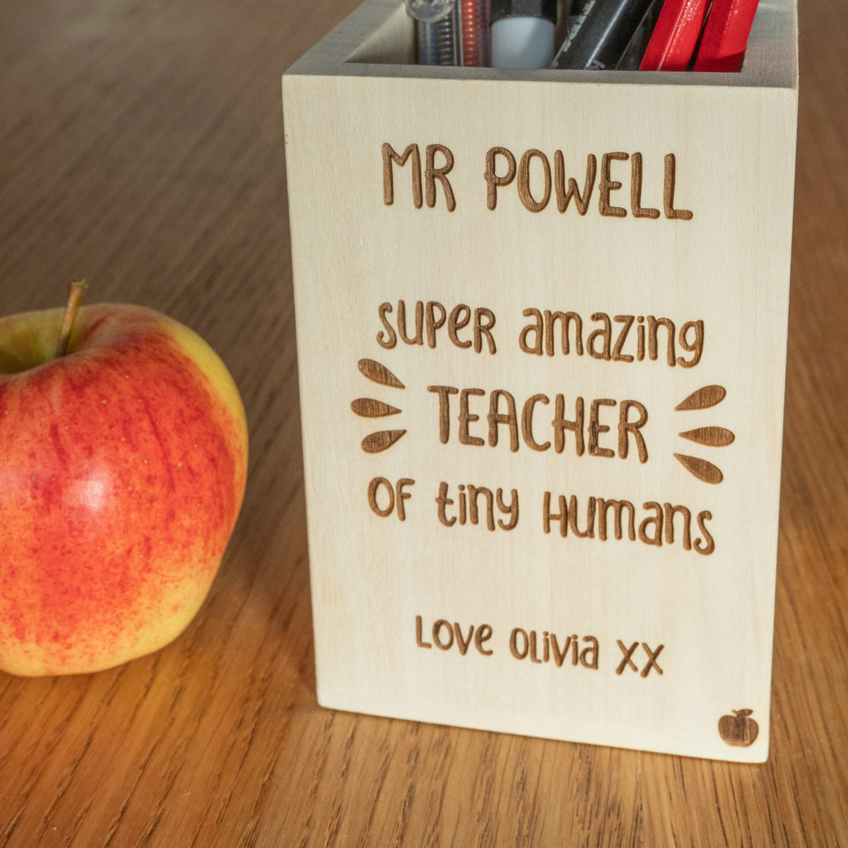 &#39;Super Amazing Teacher&#39; Pen Pot