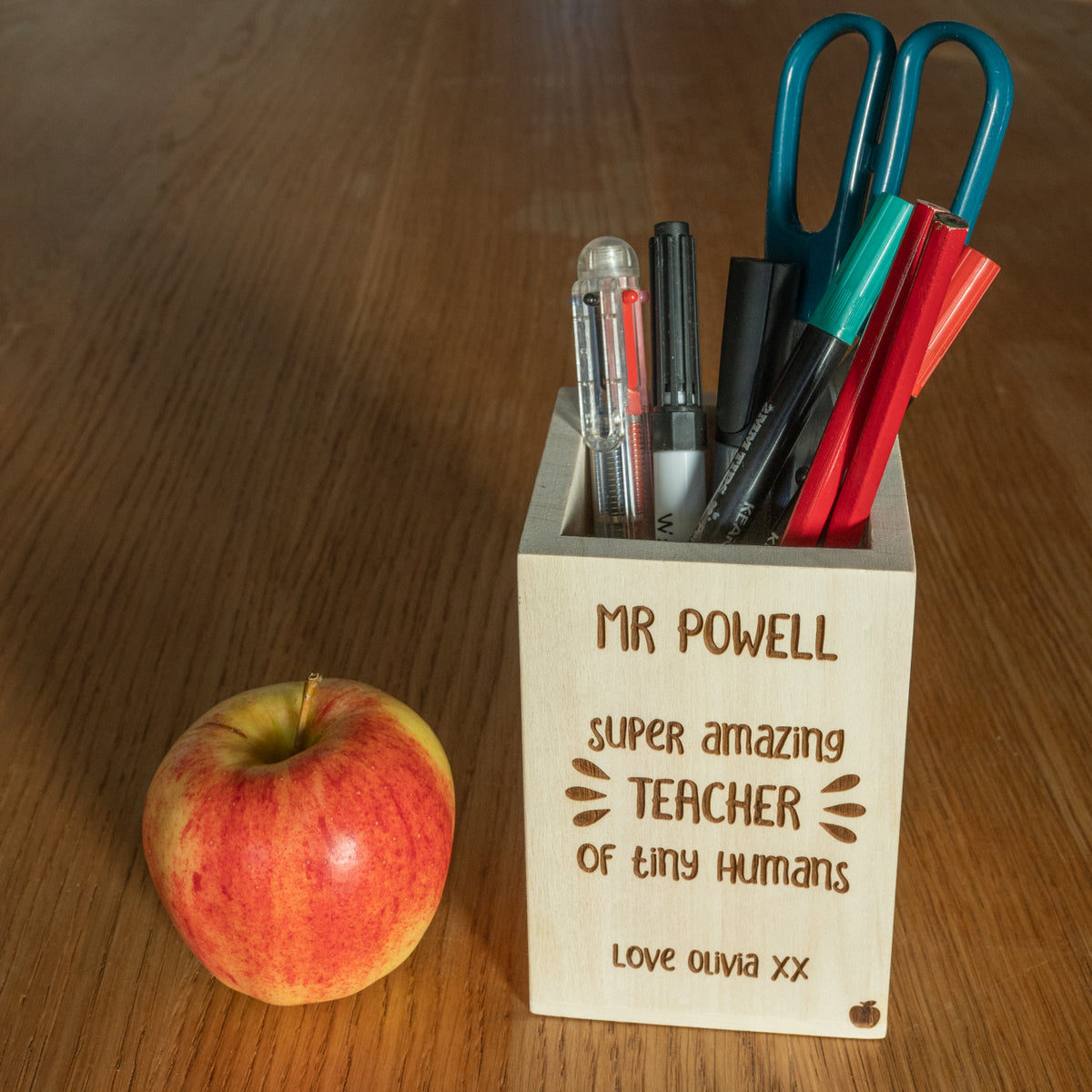 &#39;Super Amazing Teacher&#39; Pen Pot