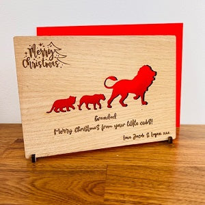 Carte en bois &quot;Lion Cubs&quot; Joyeux Noël