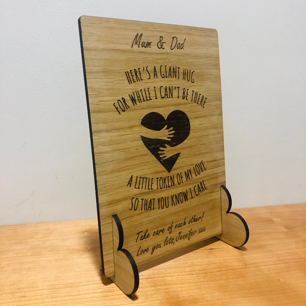 &#39;Here&#39;s a Giant Hug&#39; Wooden Card