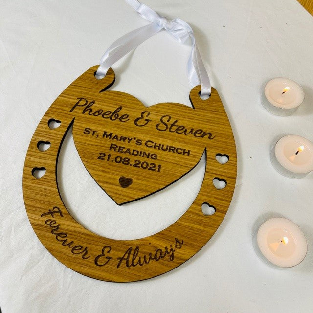 Cadeau de souvenir de fer à cheval chanceux de mariage en bois