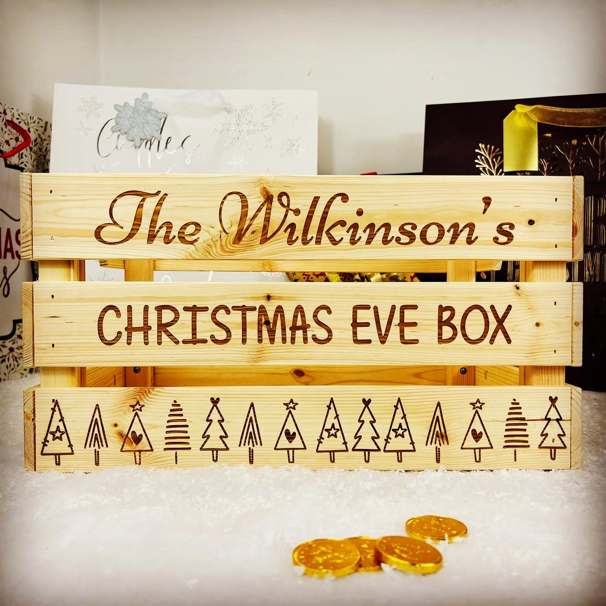 &#39;Christmas Trees&#39; Family Large Christmas Eve Crate
